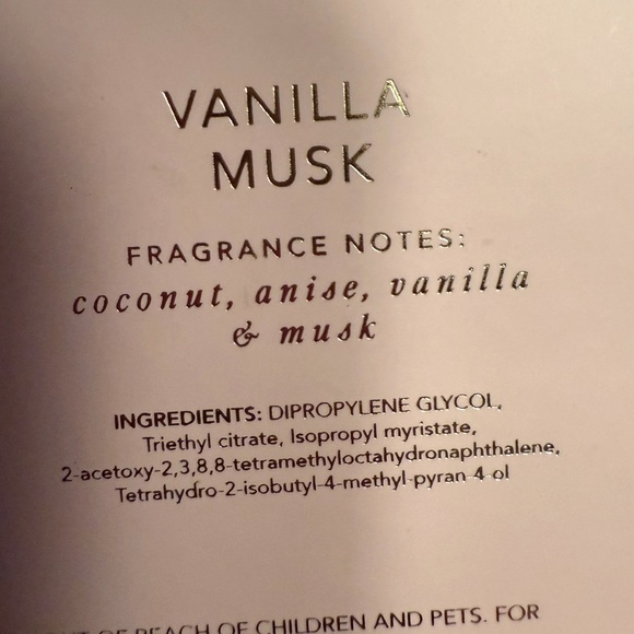 Sand + Fog NWT Jasmine & Cedarwood Vanilla Musk Parfum Oils Set - Picture 8 of 9